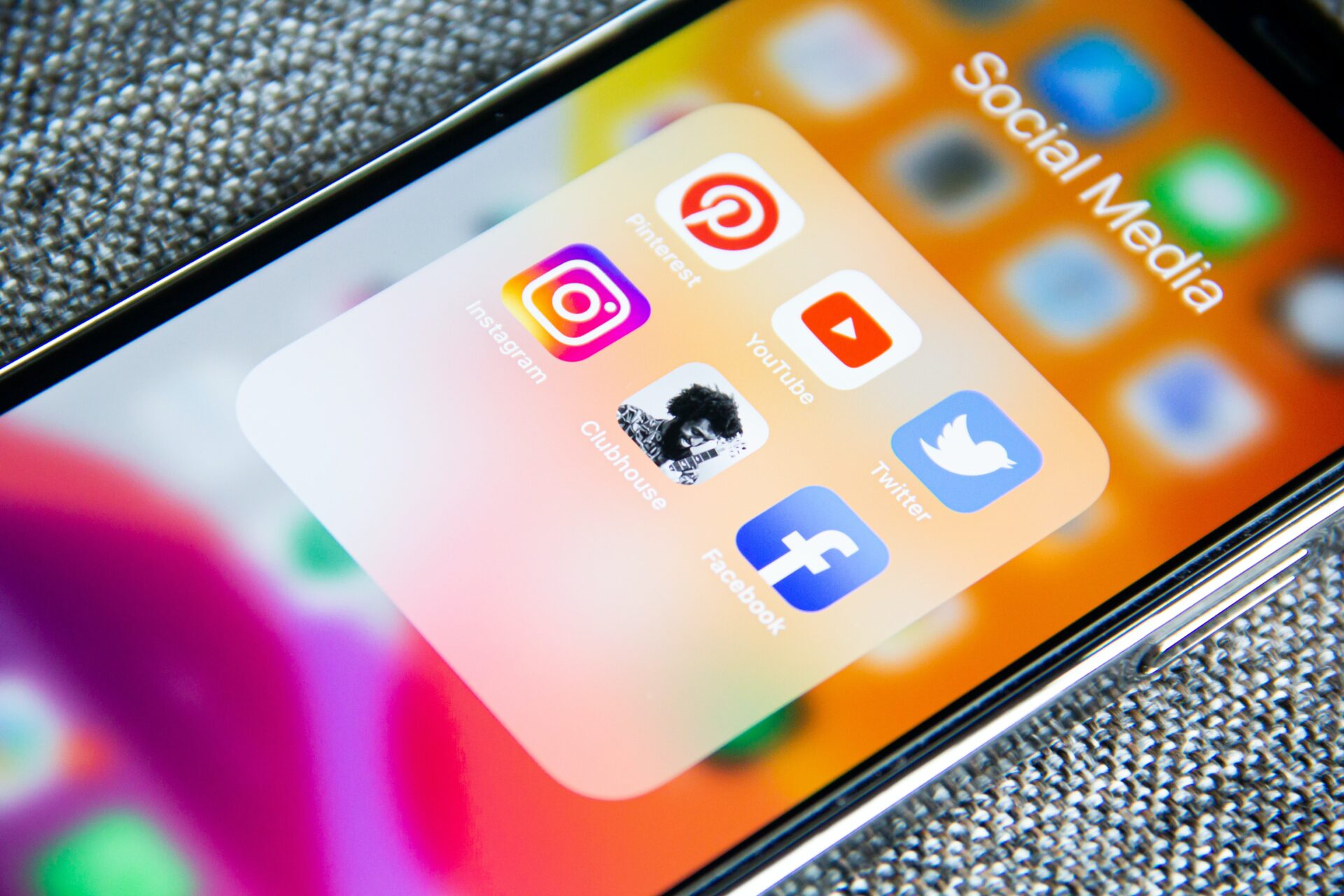 Influencer Kazanç: Bir Fenomen Ne Kadar Kazanır?